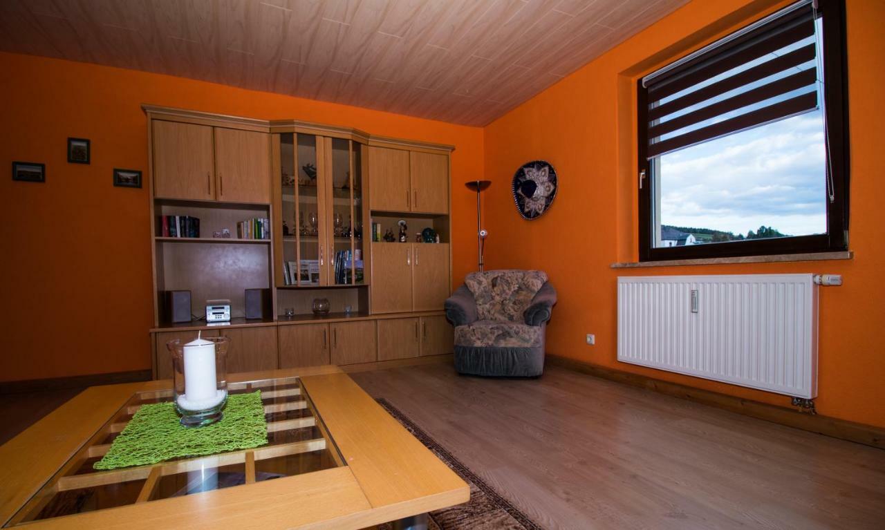 Am Balkon Des Erzgebirges Apartment Bernsbach Екстериор снимка